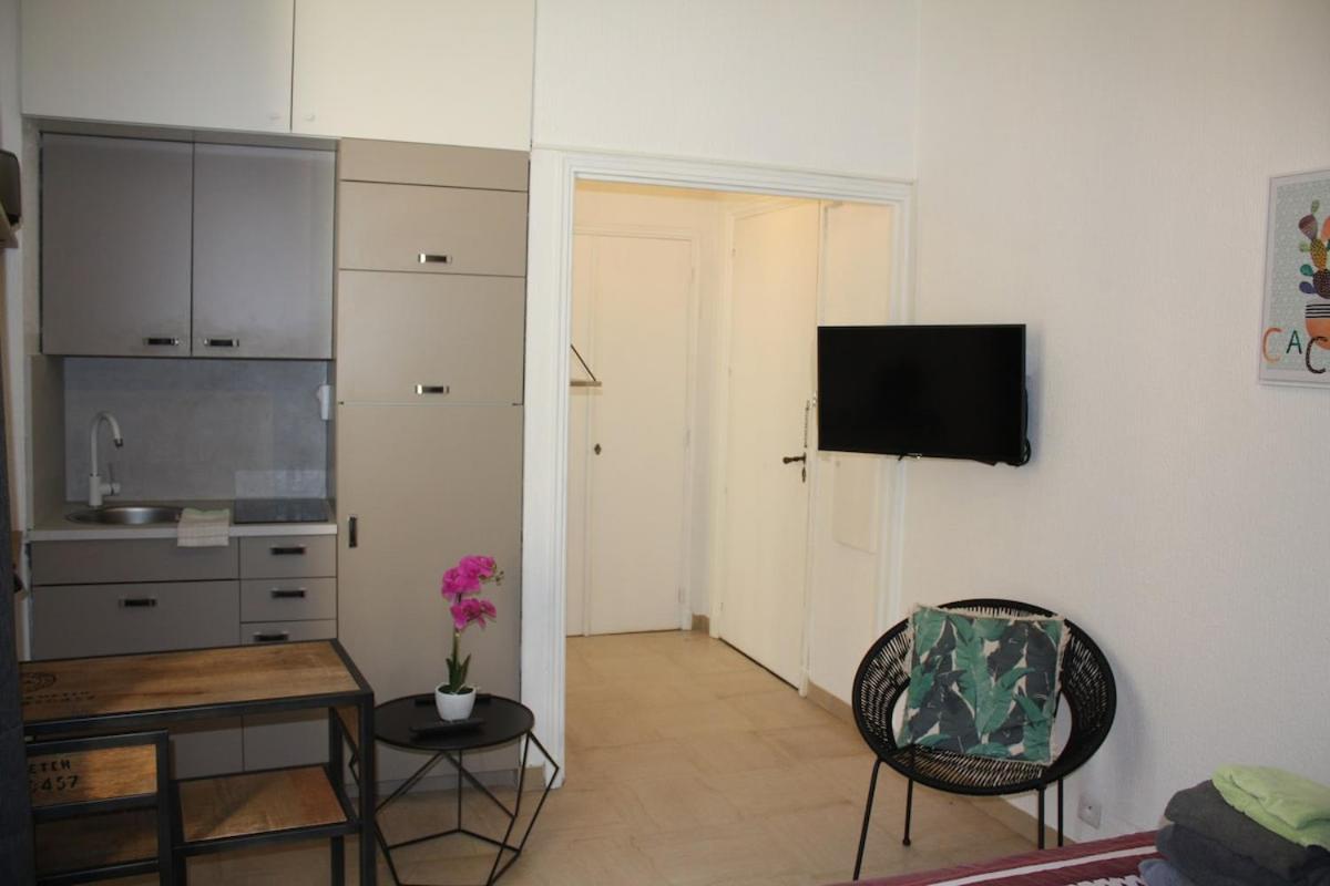 Superbe Hyper Centre Immeuble Standing *